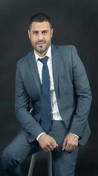 עו"ד איתי חשאי - דיוקן מקצועי